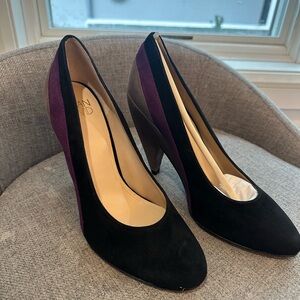Joan & David Two-Tone Black and Purple Suede Pointed Pumps